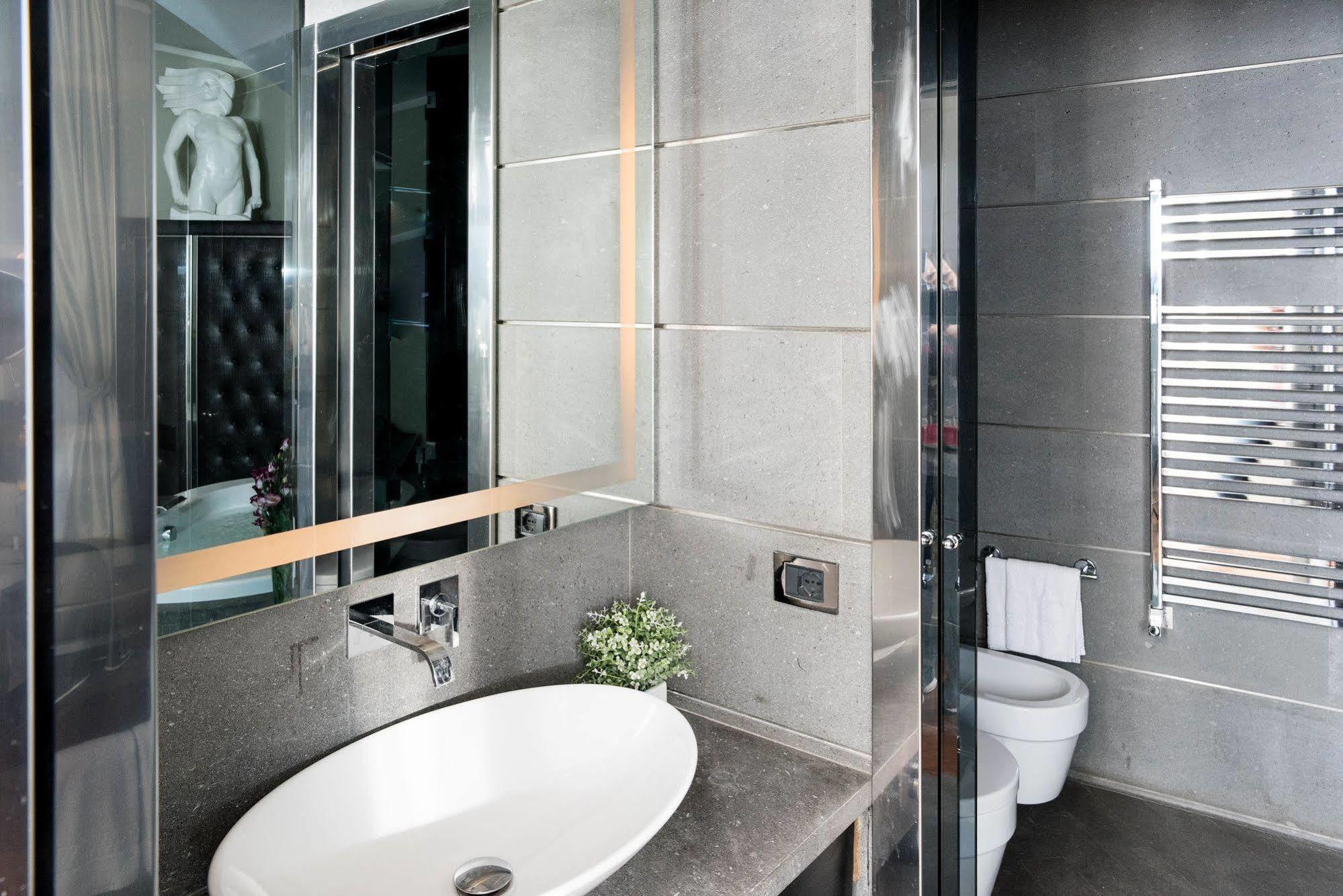 Le Stanze Di Federica Hotel โรม ภายนอก รูปภาพ