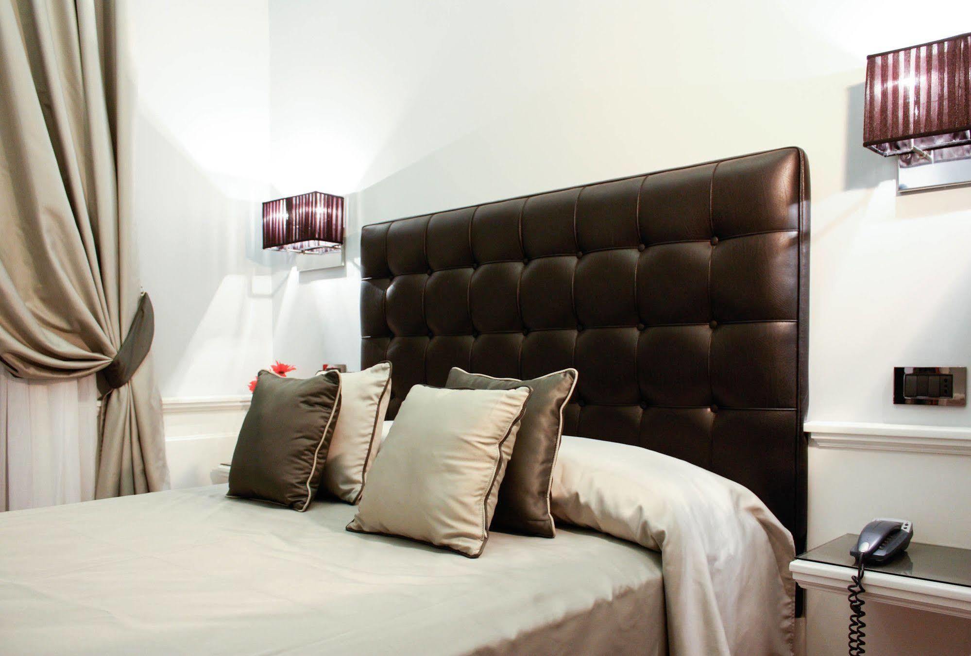 Le Stanze Di Federica Hotel โรม ภายนอก รูปภาพ