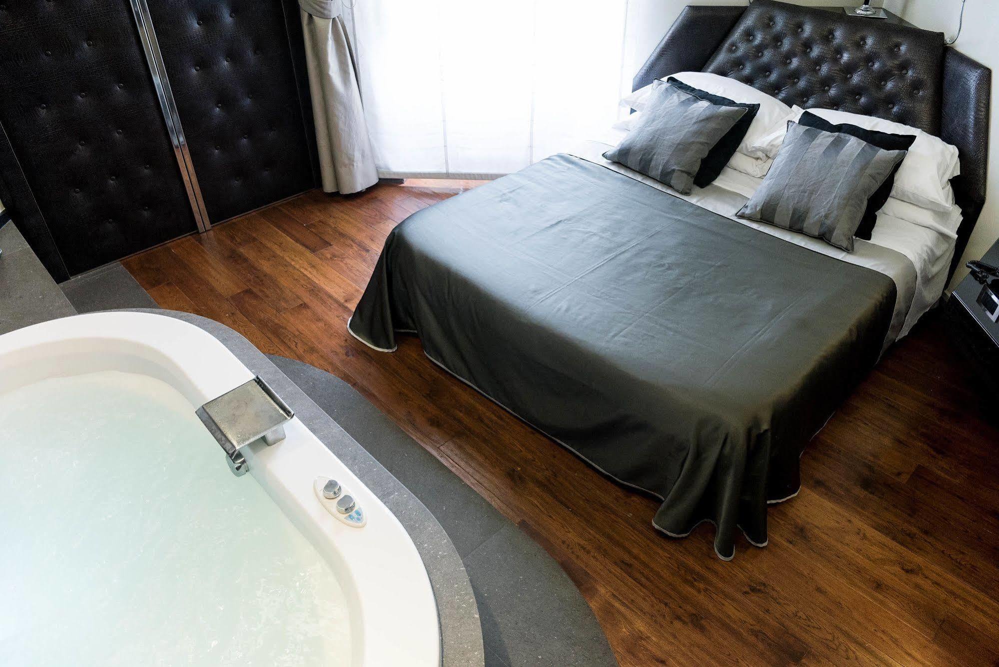 Le Stanze Di Federica Hotel โรม ภายนอก รูปภาพ